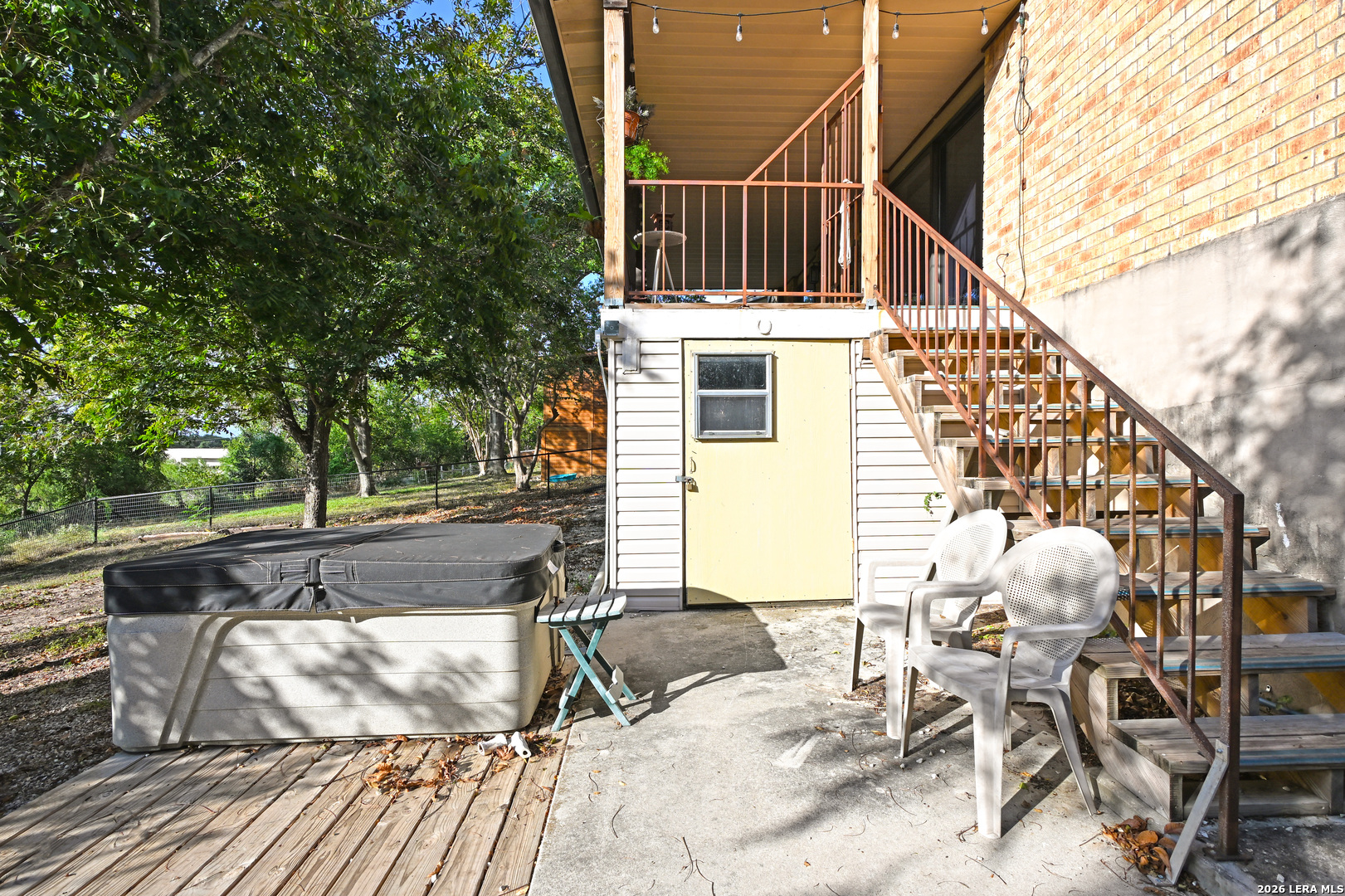 main property photo 27