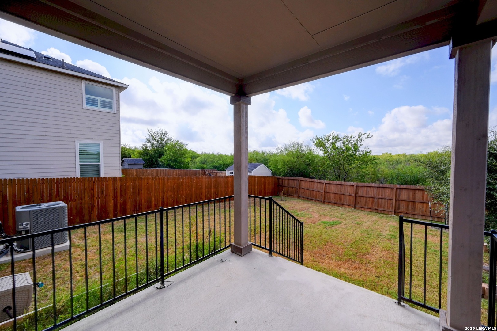 main property photo 34