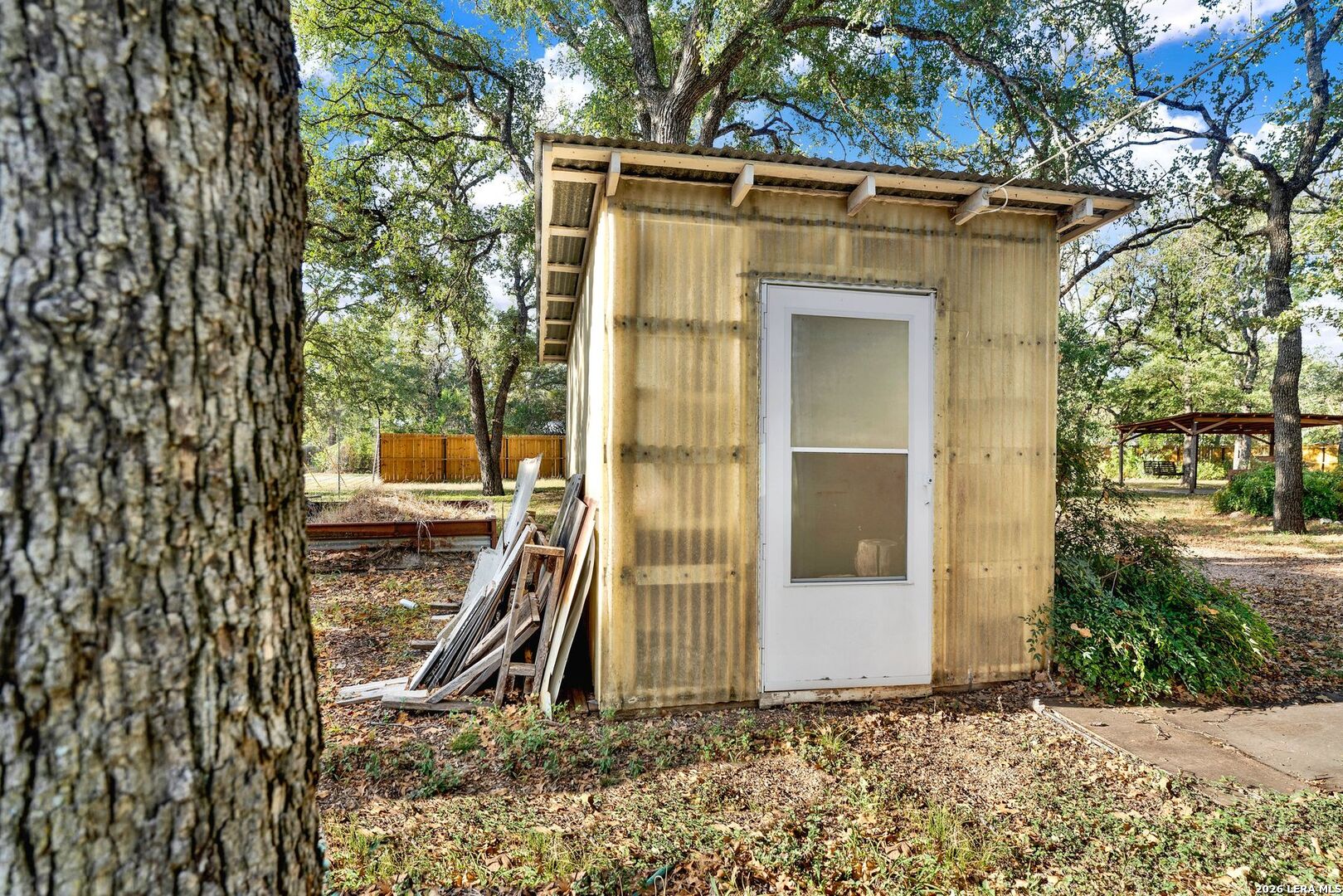 main property photo 35