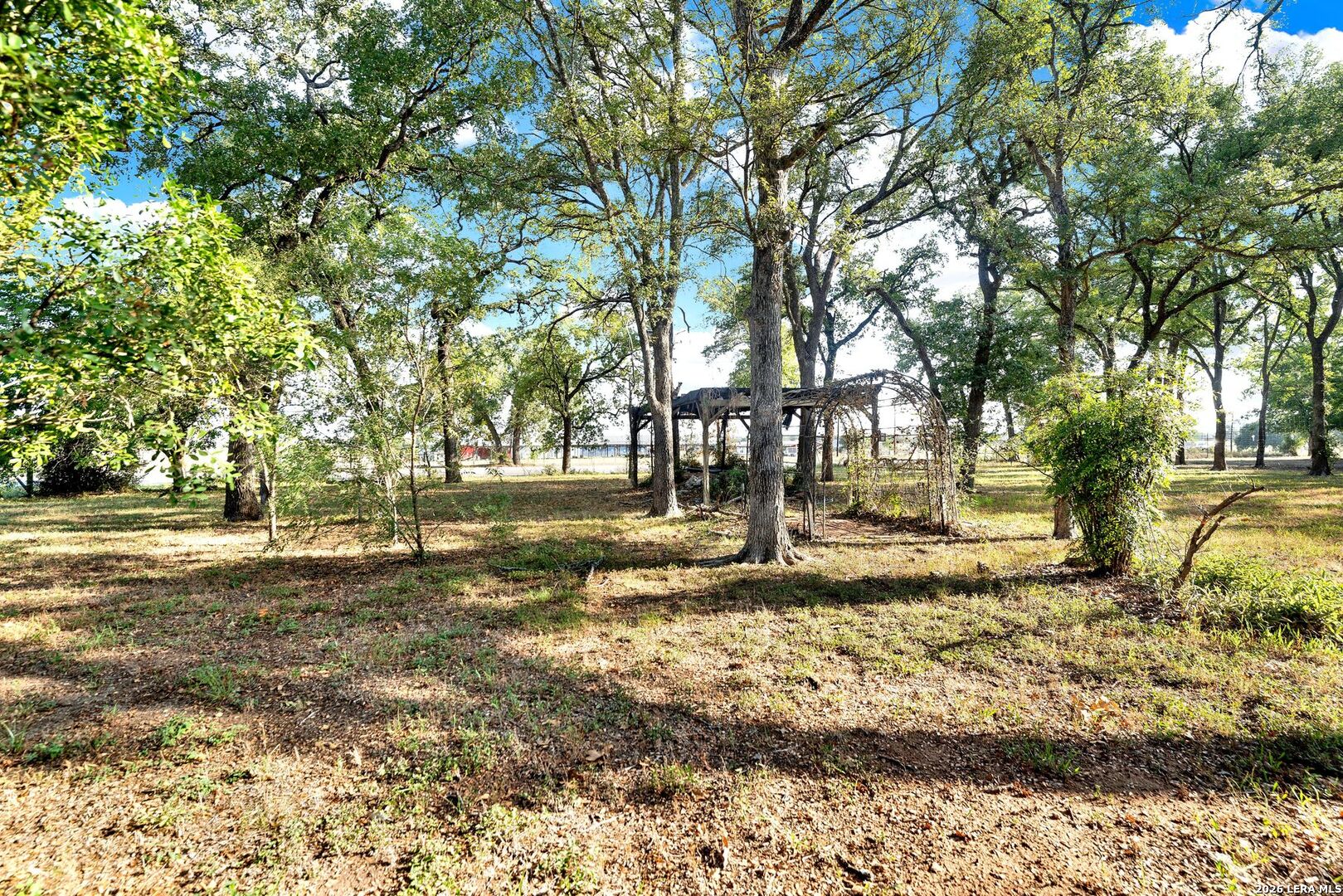 main property photo 9