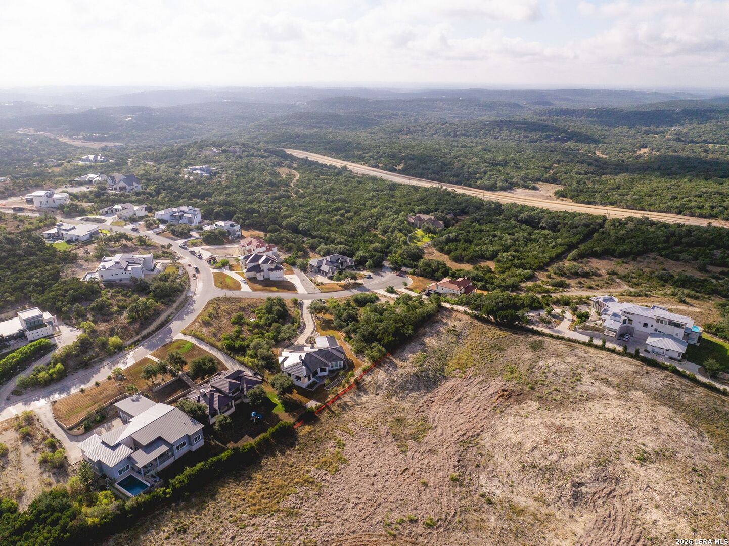 main property photo 31