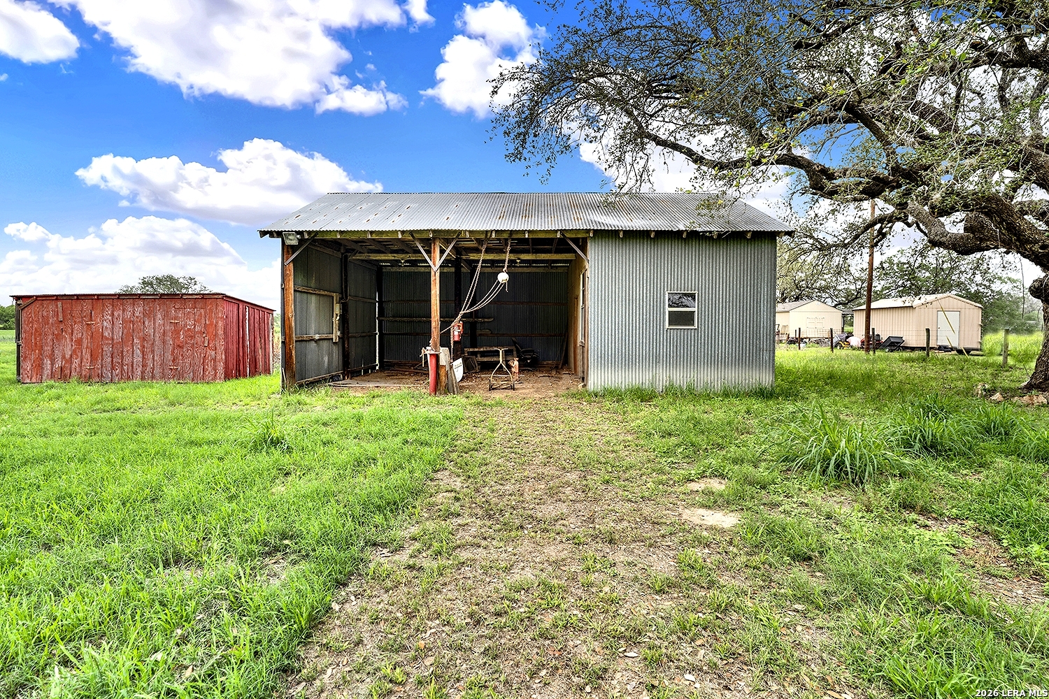 main property photo 21