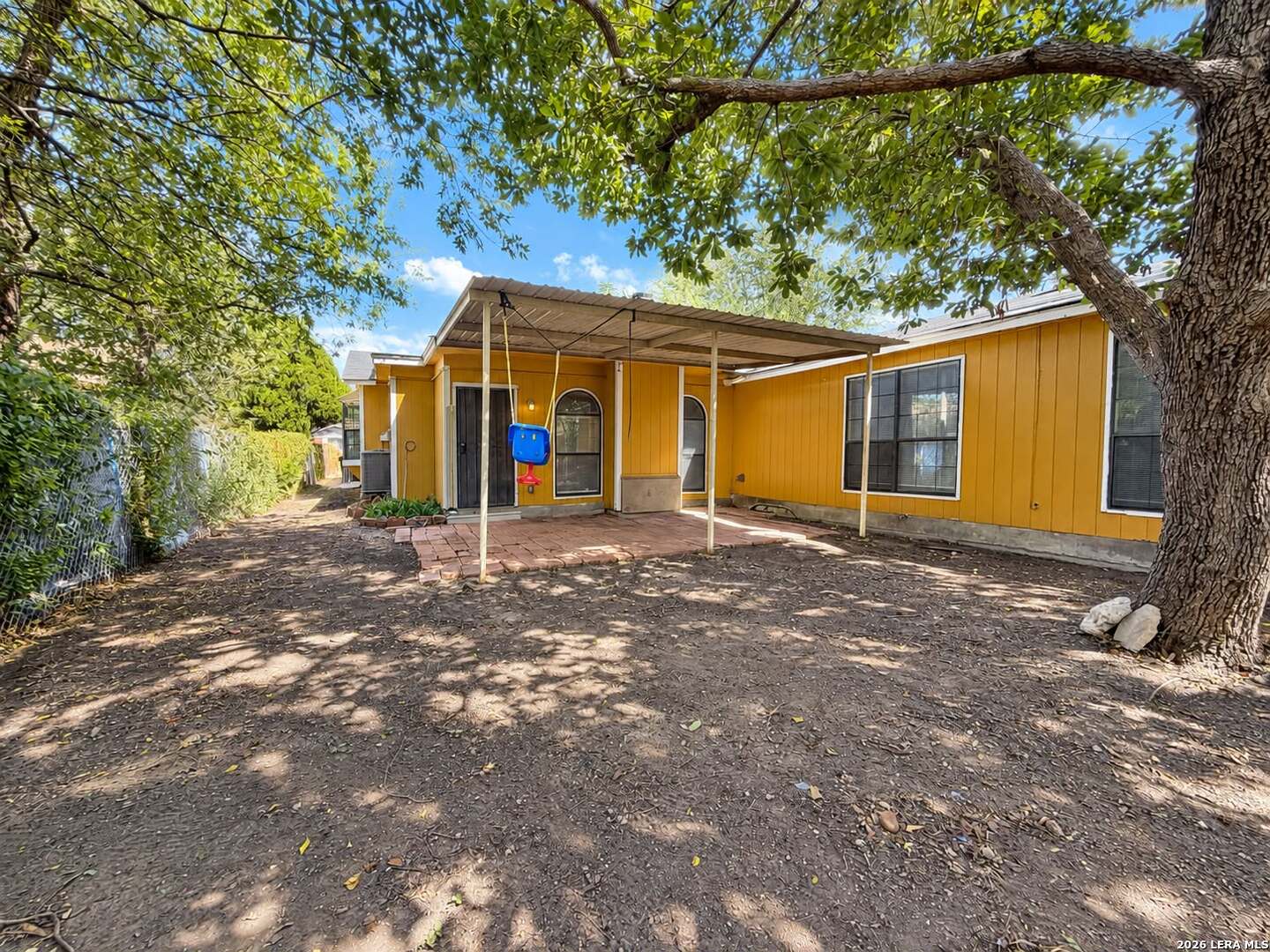 main property photo 16