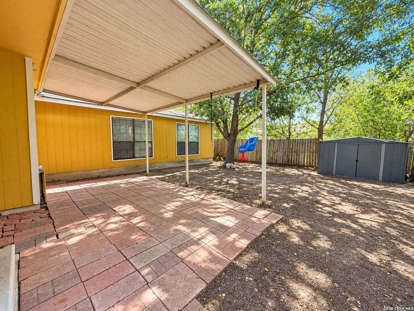 main property photo 17