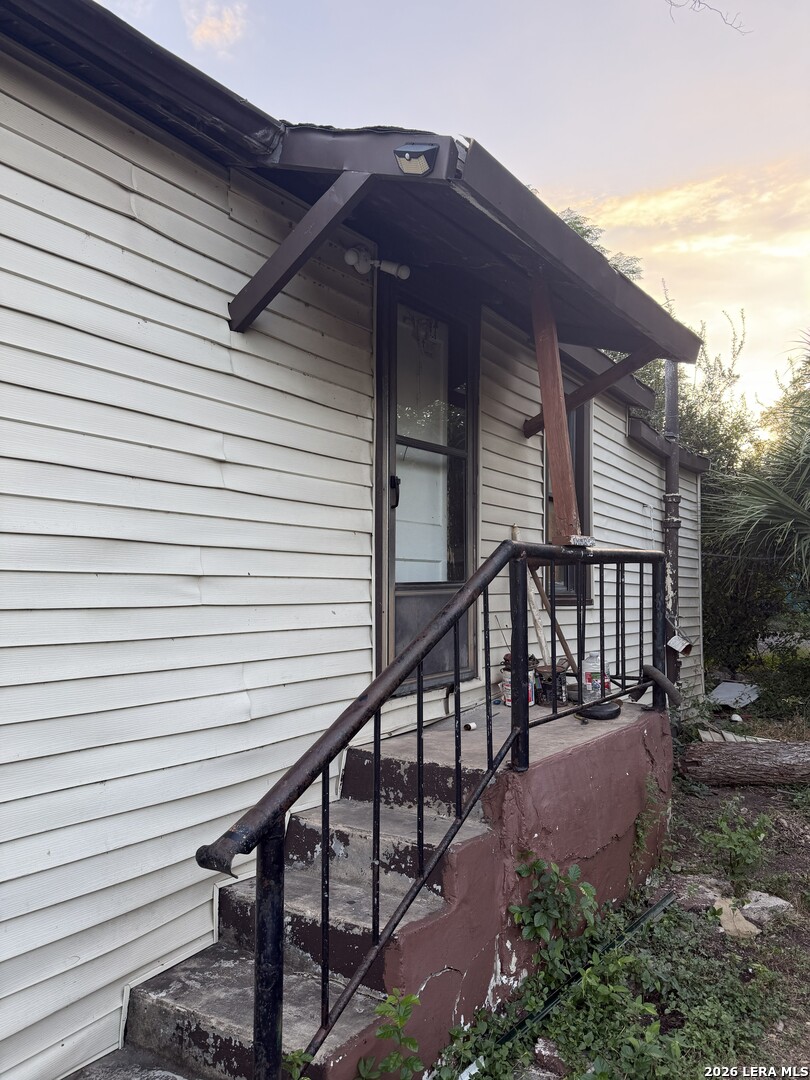 main property photo 17