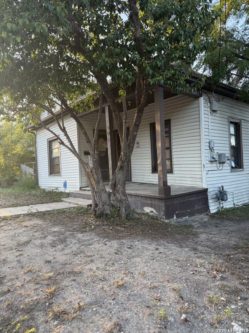 main property photo 2