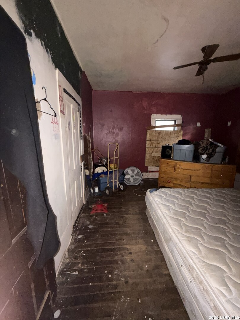 main property photo 7