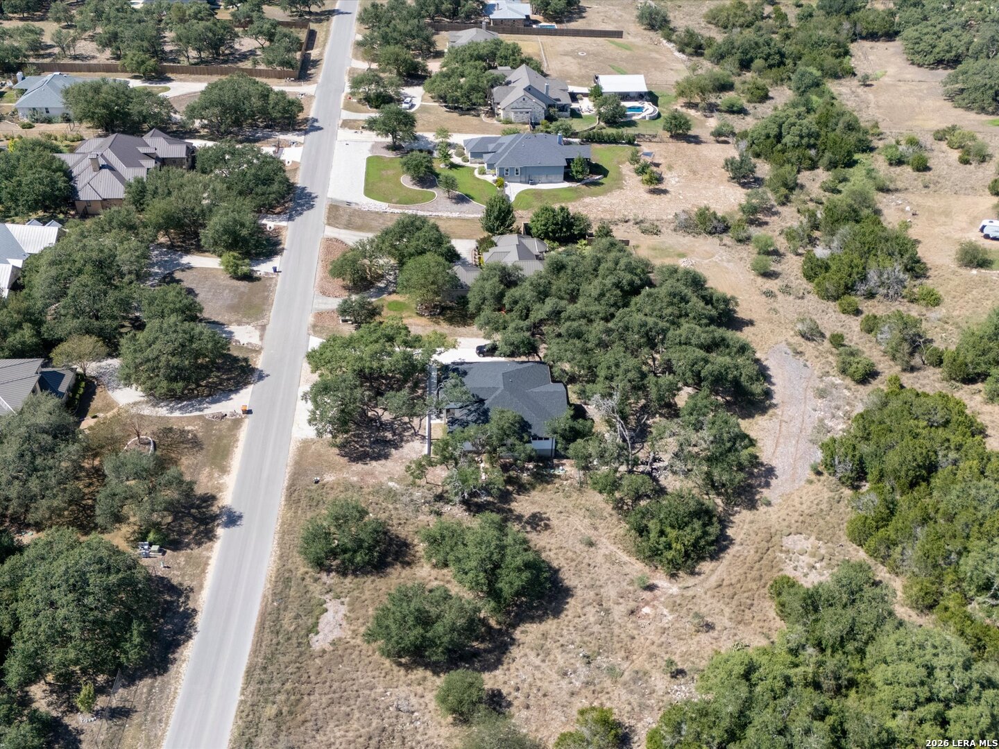 main property photo 40