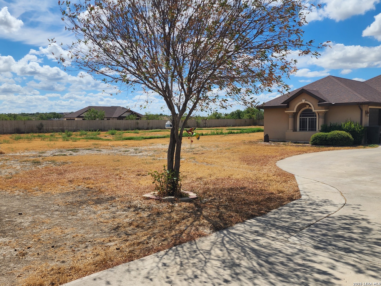 main property photo 10