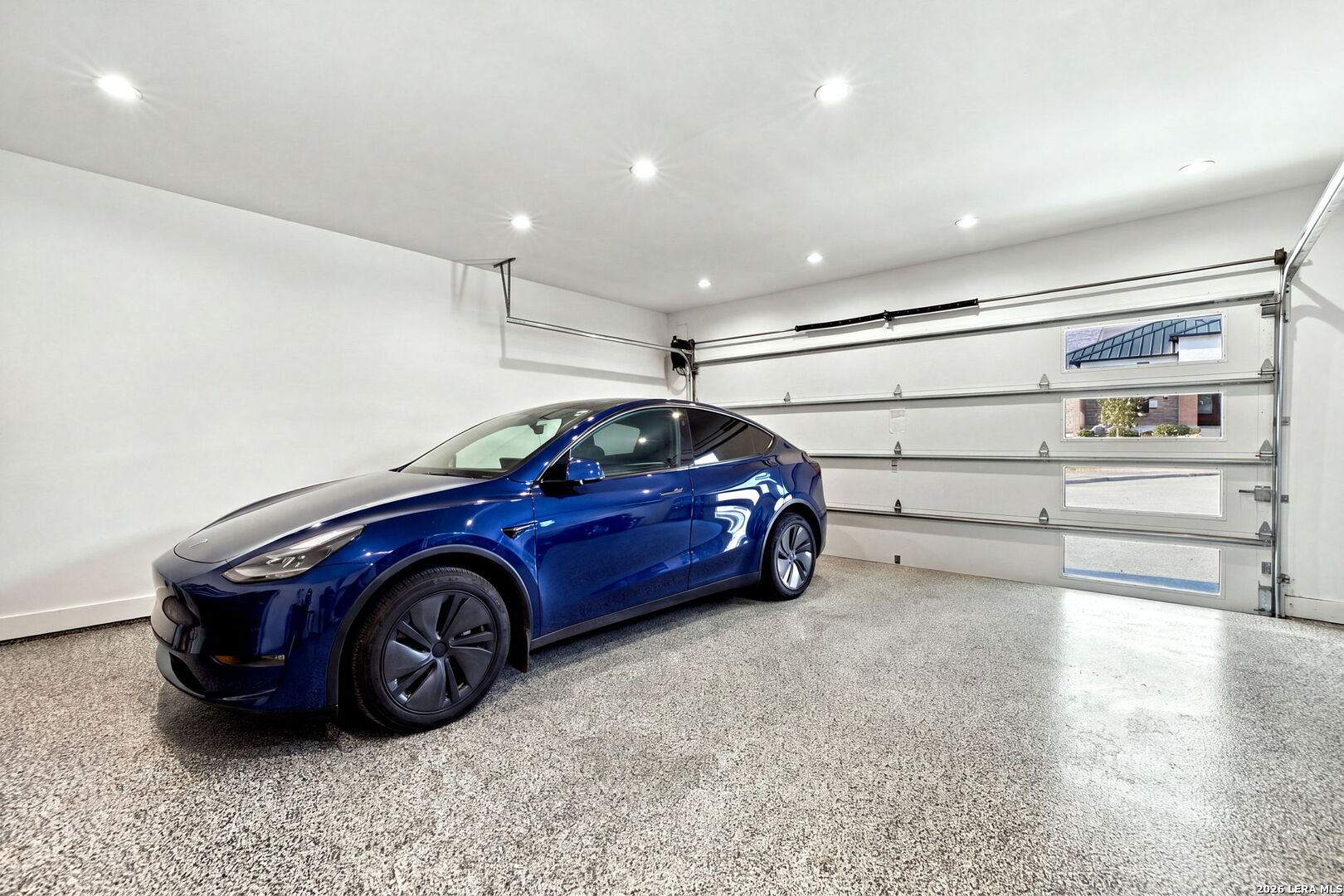 main property photo 61