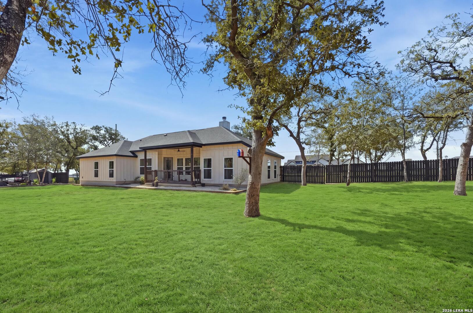 main property photo 44