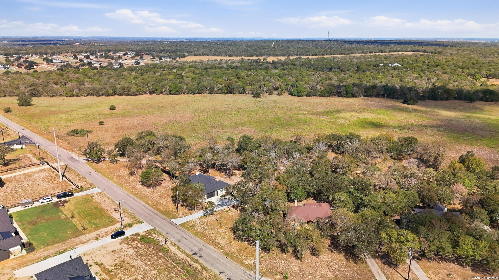 main property photo 9
