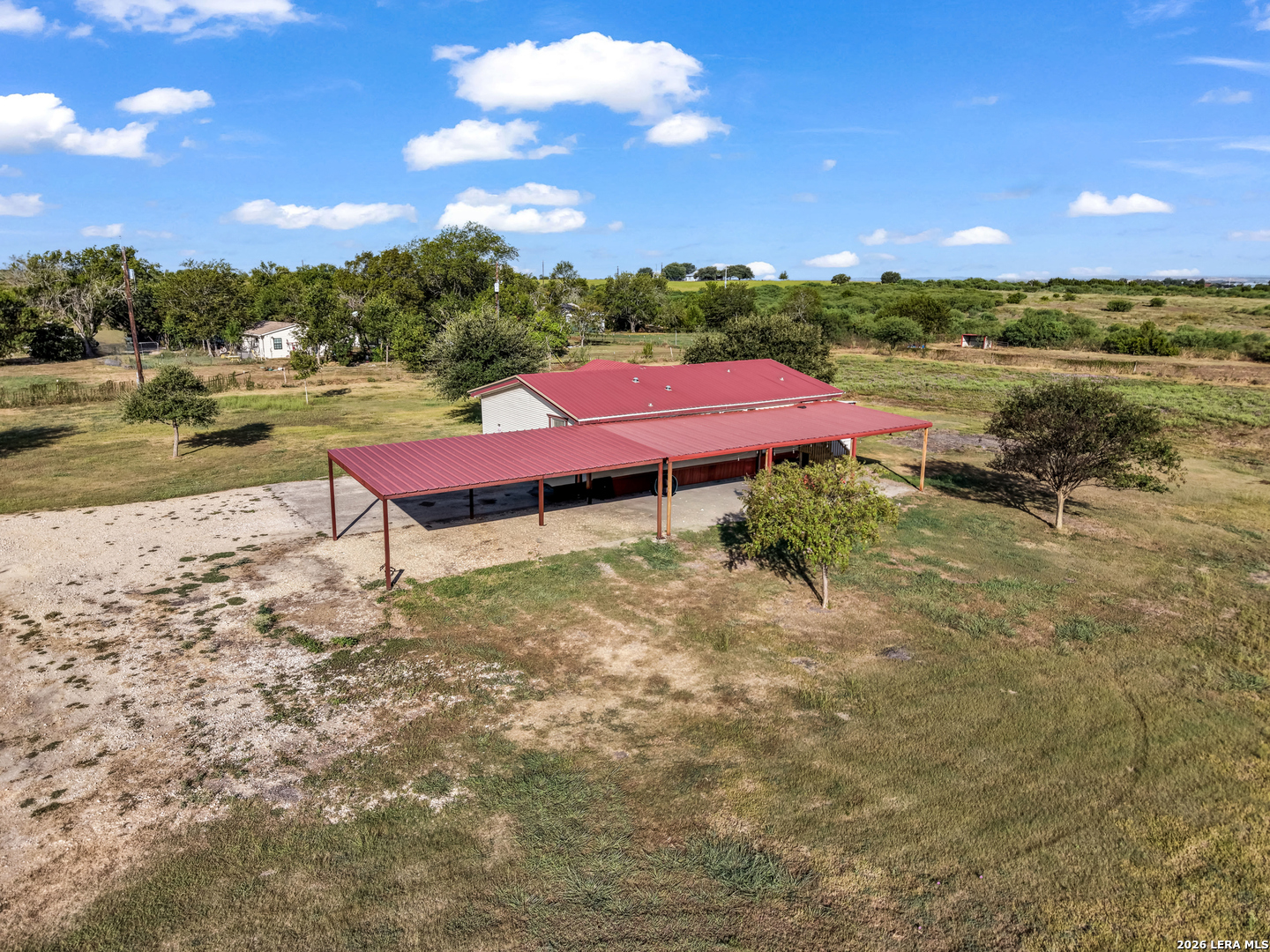 main property photo 27