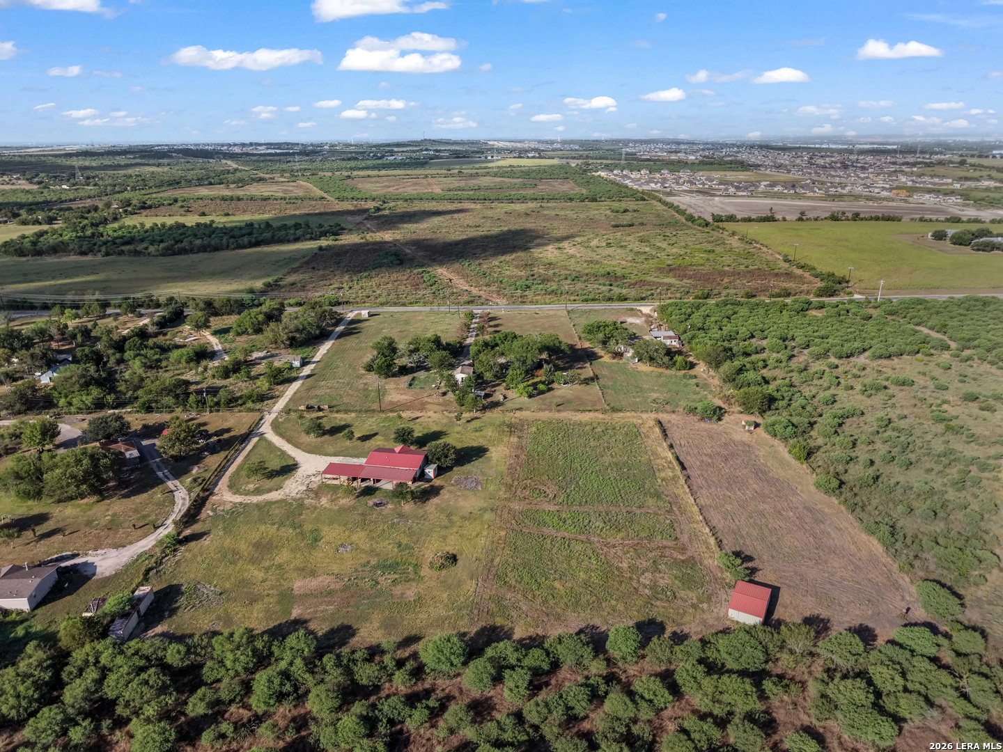 main property photo 34