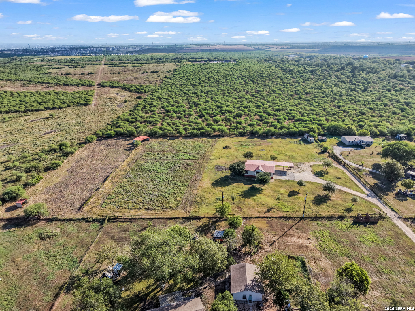 main property photo 35