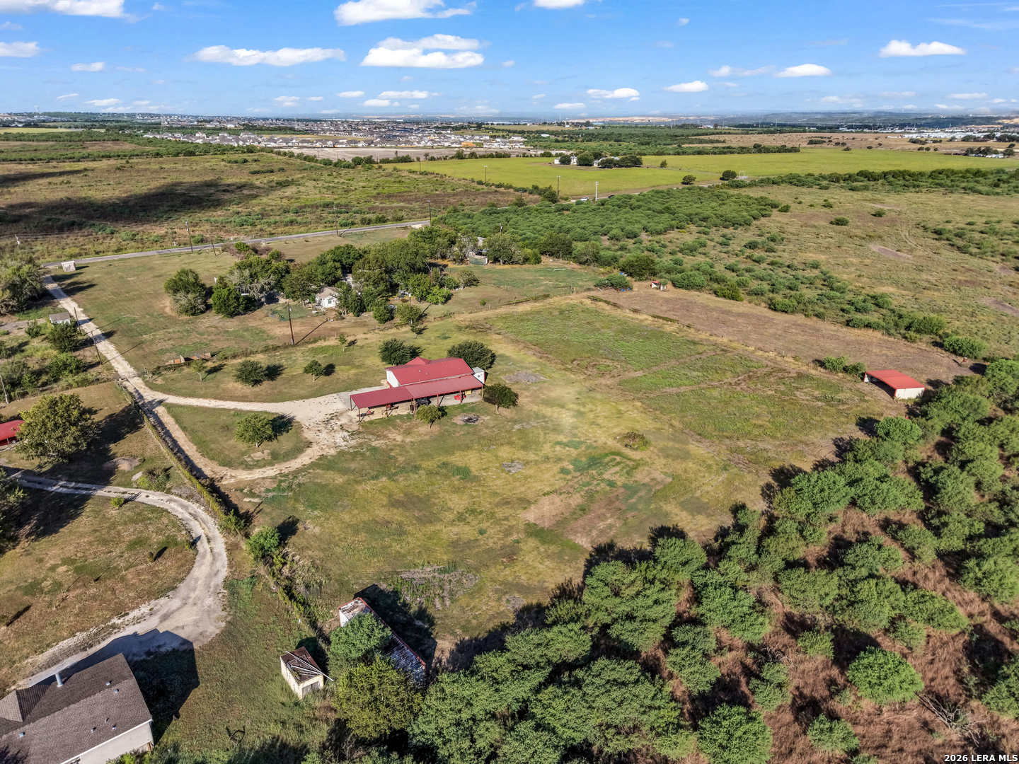 main property photo 36