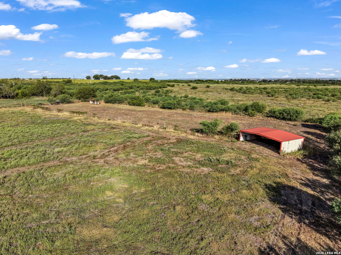 main property photo 37