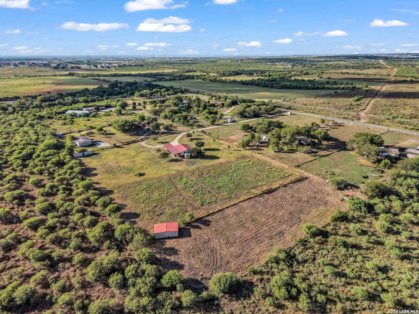 main property photo 40