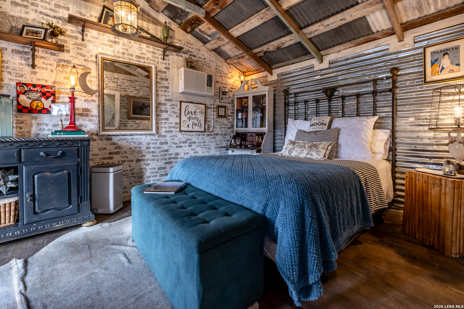main property photo 20