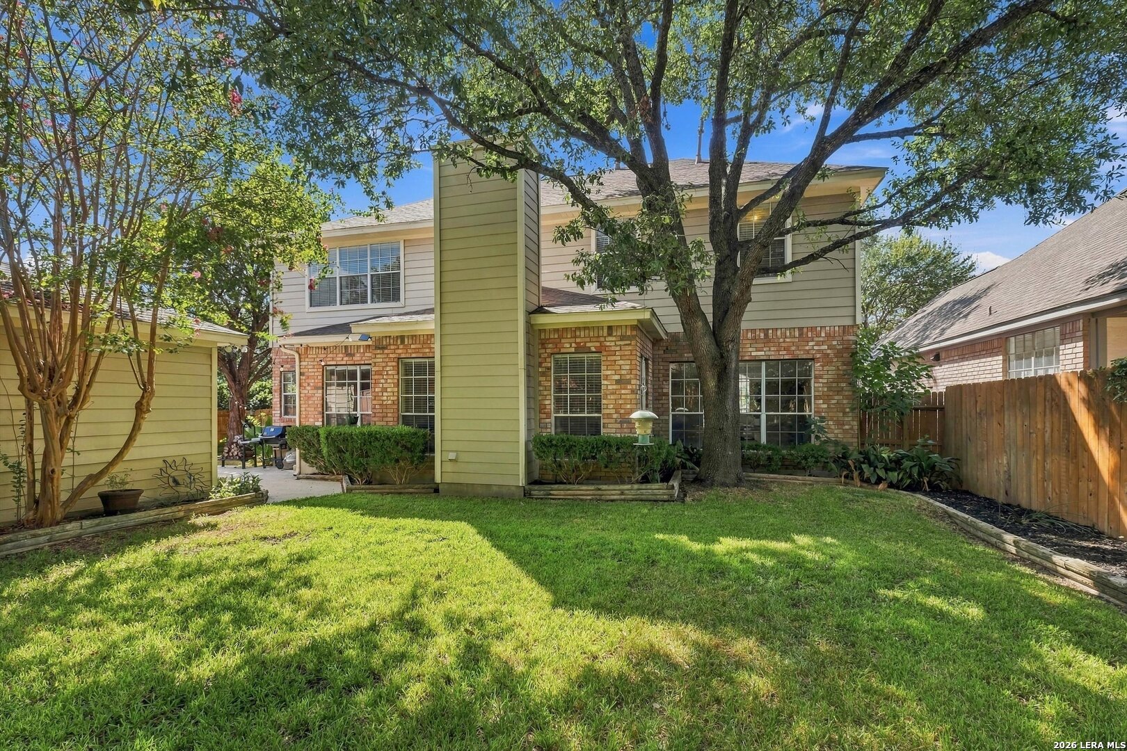 main property photo 24