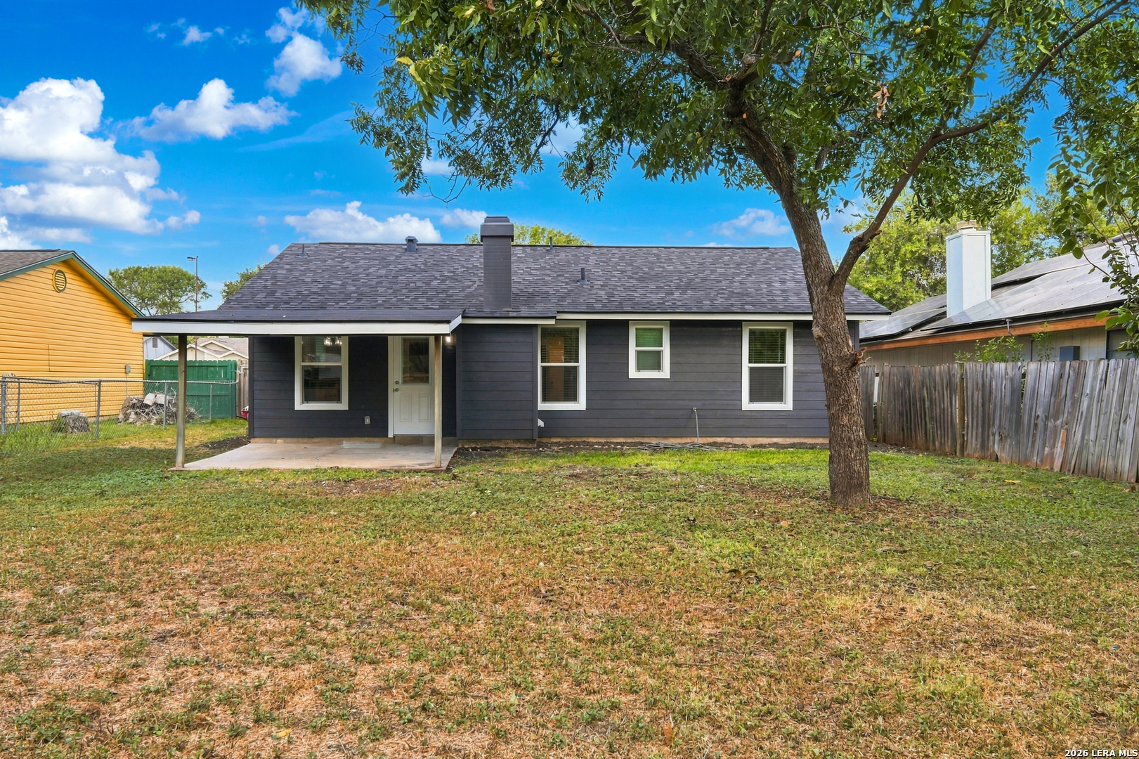 main property photo 14