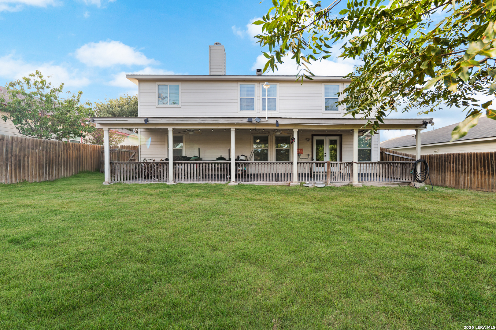 main property photo 28