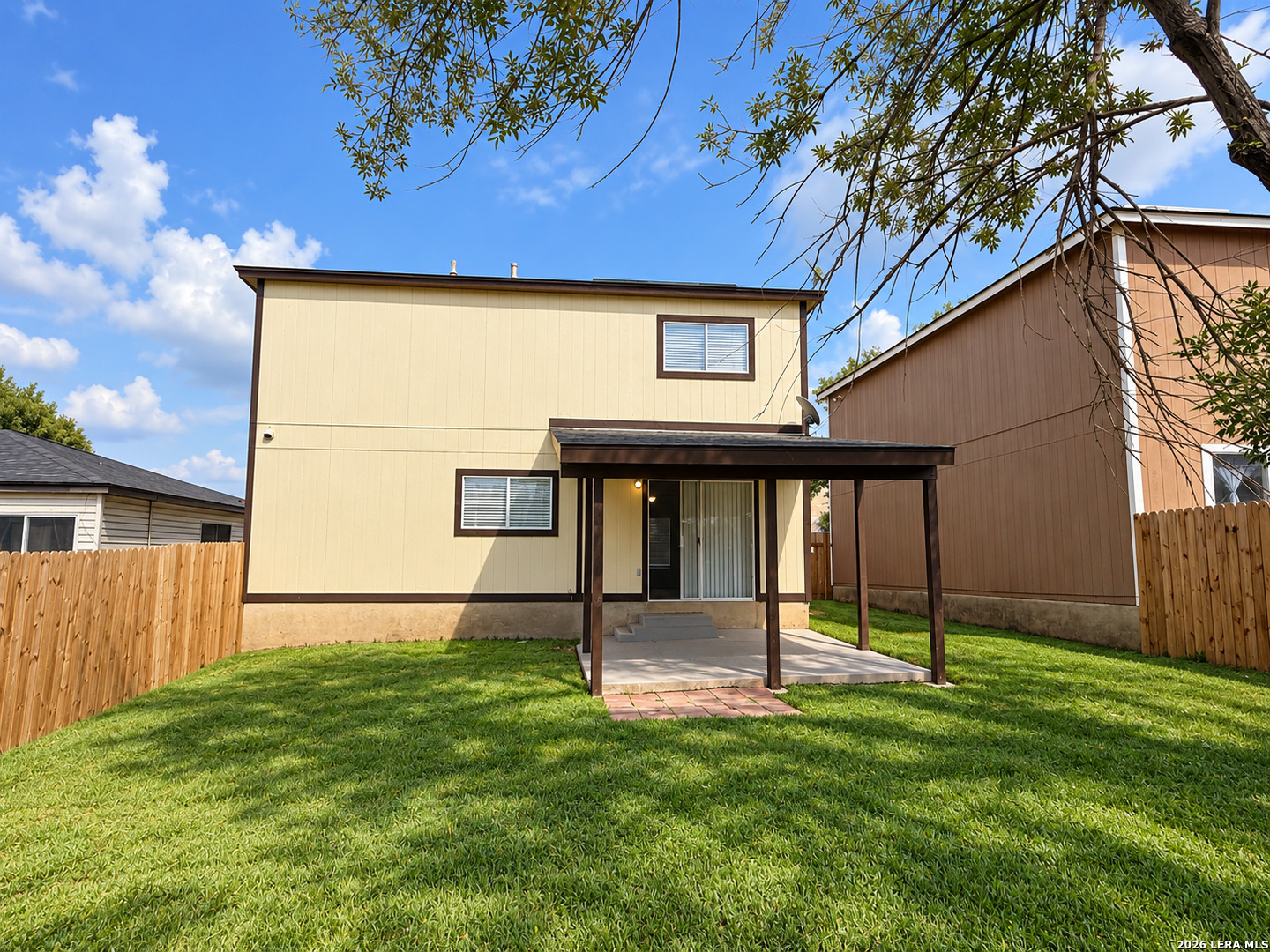 main property photo 7