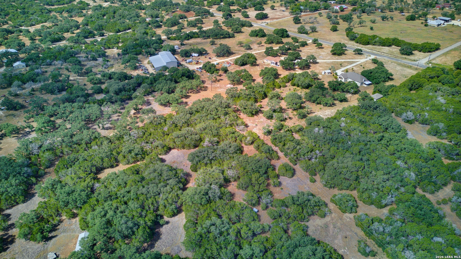 main property photo 33