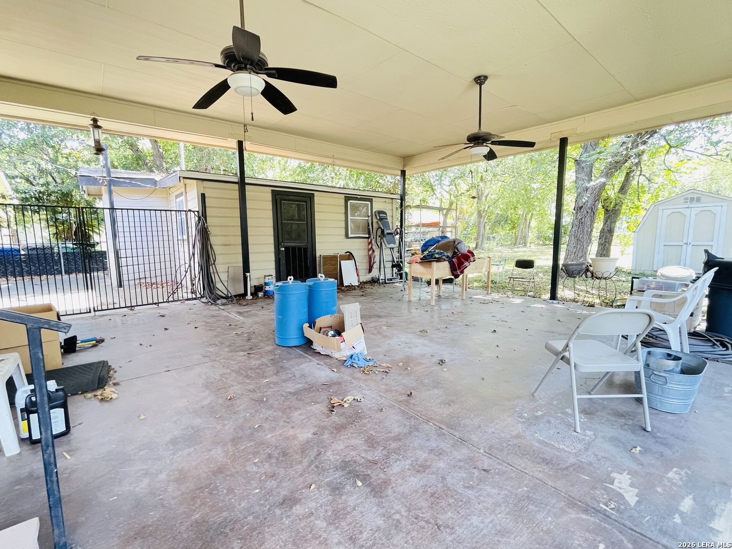 main property photo 18