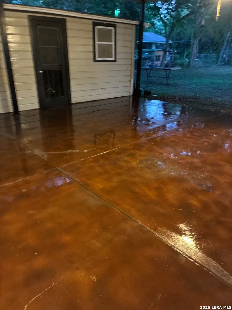main property photo 19