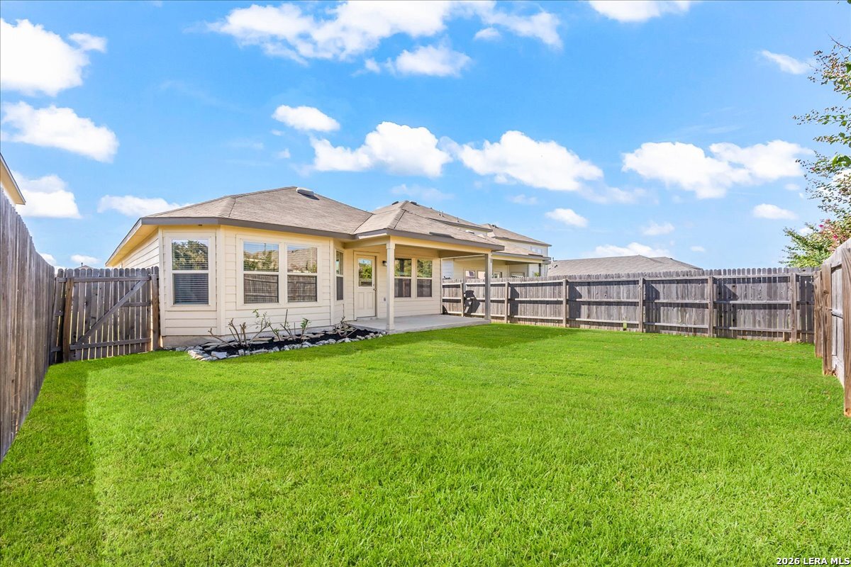 main property photo 30