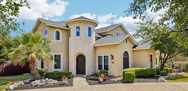 image of property with 4 Bed | 4 Bath | 4,277 Sqft