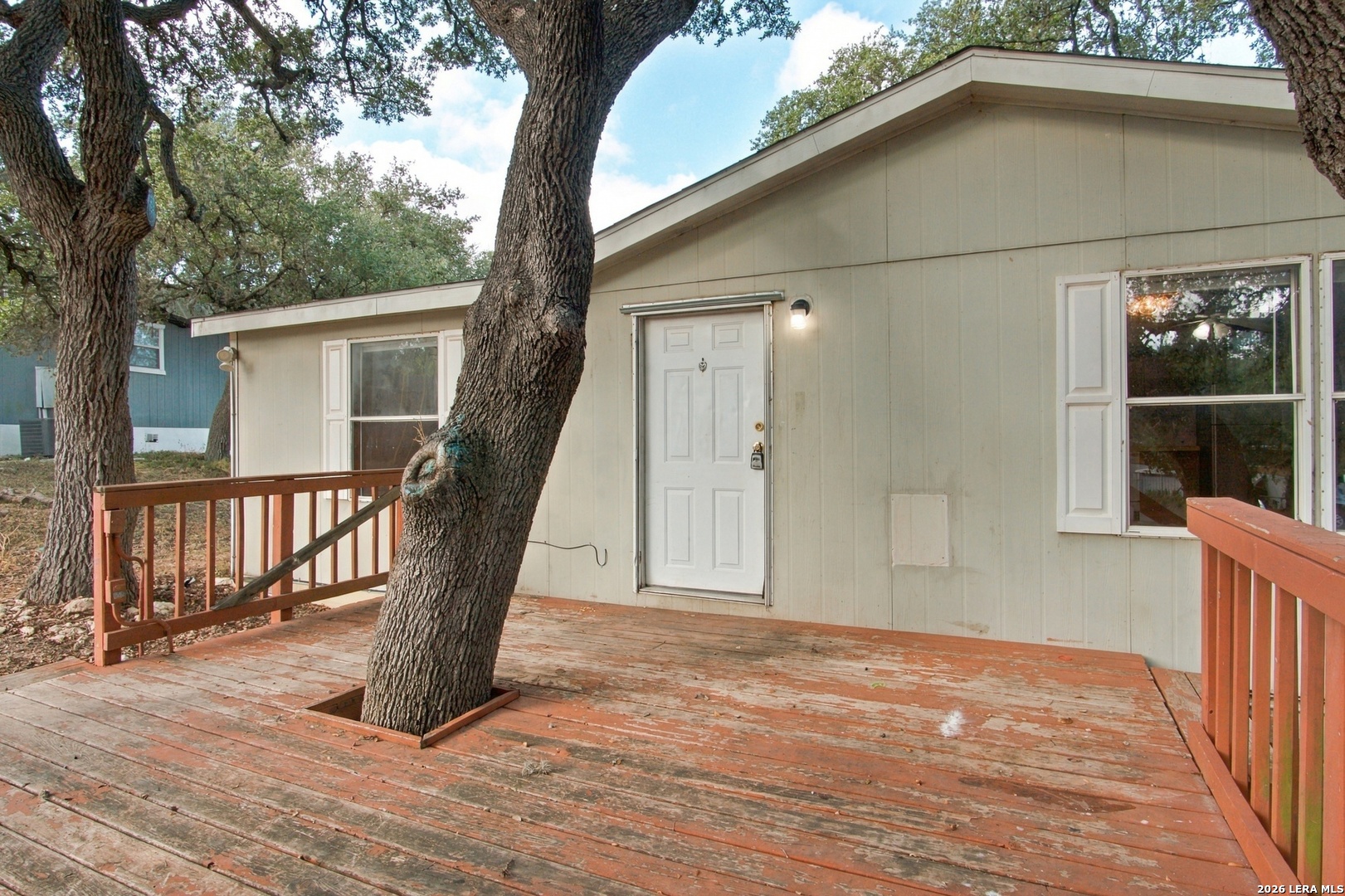 main property photo 24