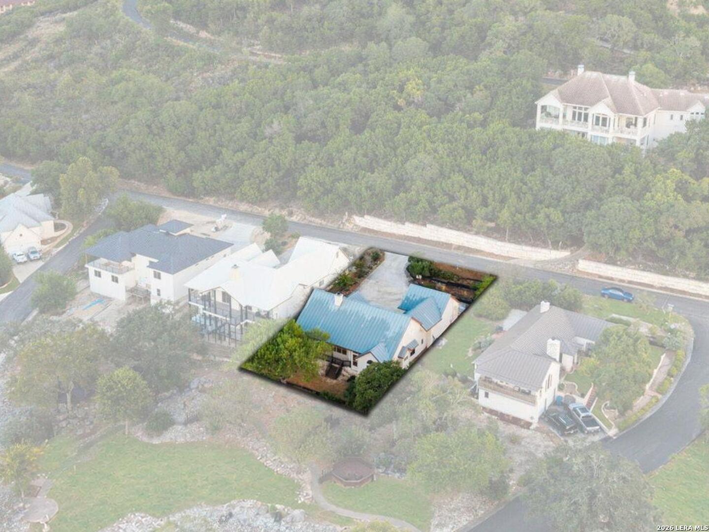 main property photo 6