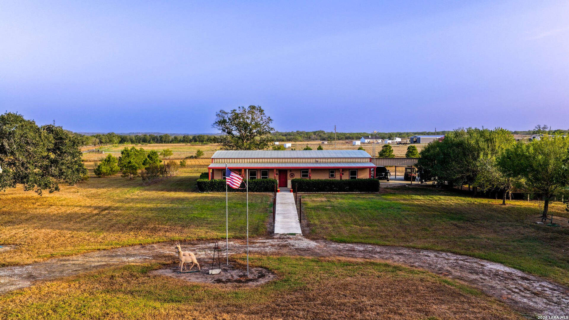 main property photo 47