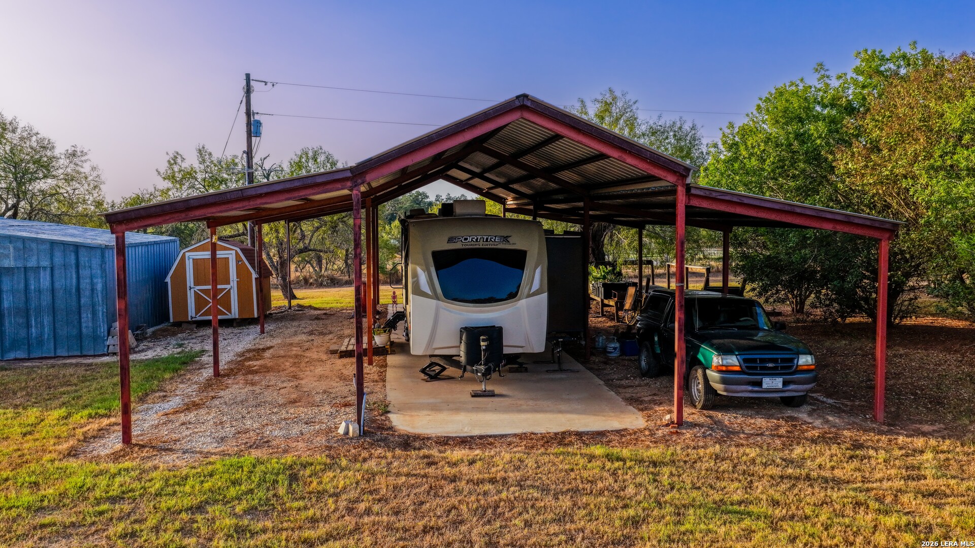 main property photo 46