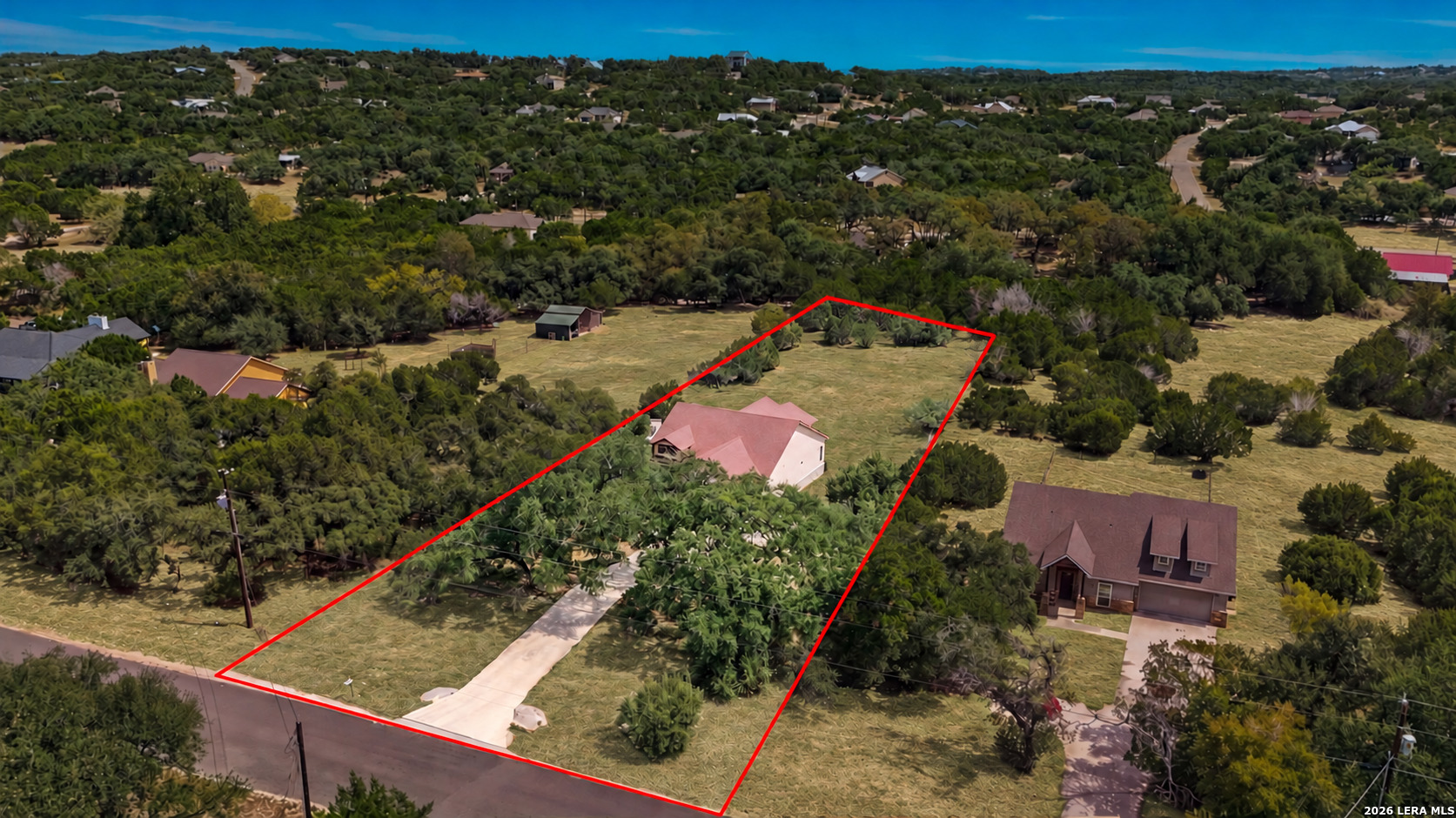 main property photo 27