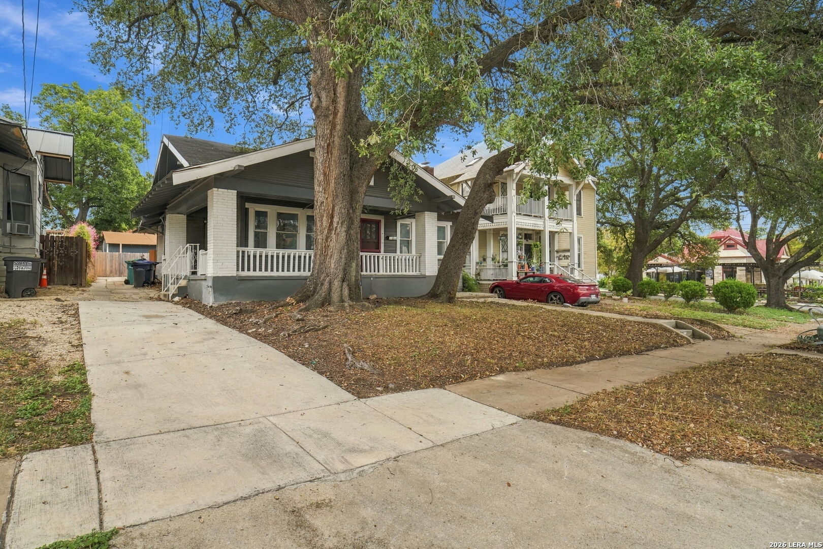 main property photo 23
