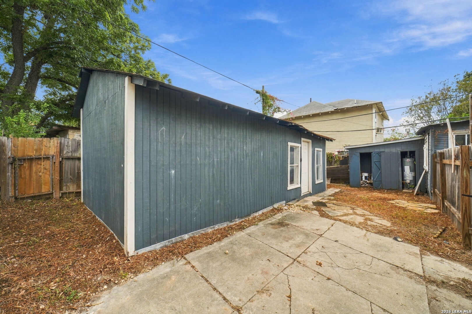 main property photo 26