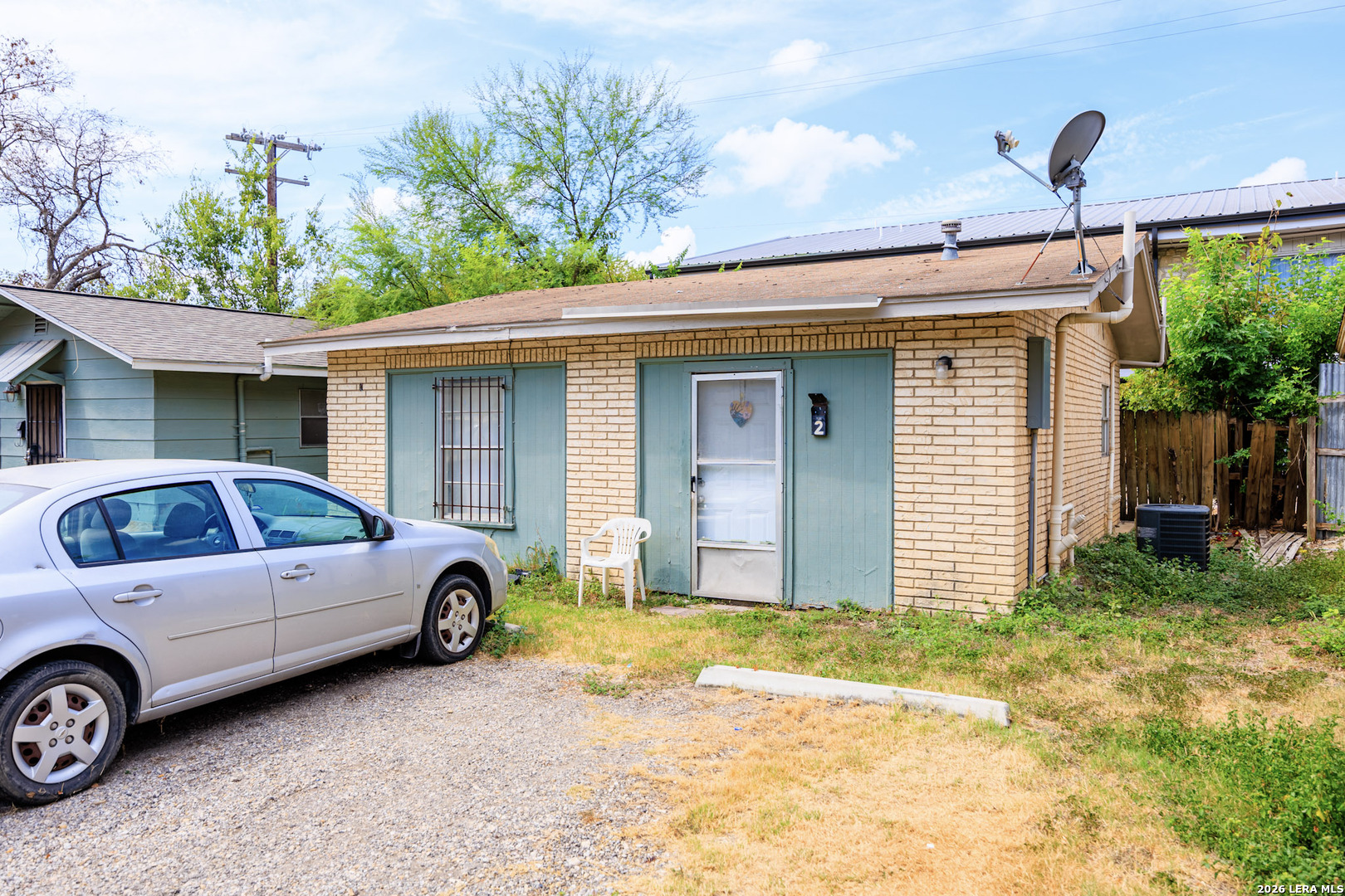main property photo 6