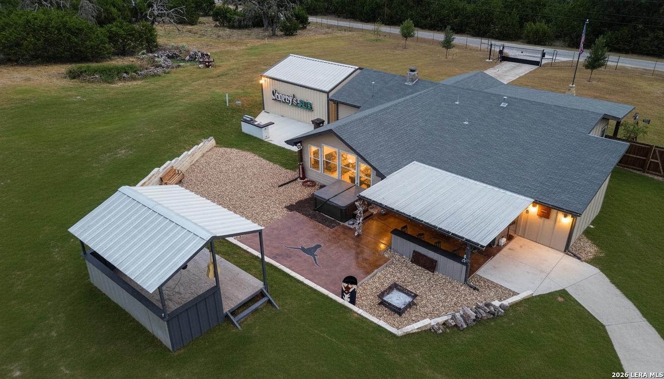 main property photo 4