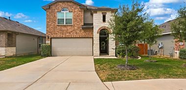 image of property with 4 Bed | 2 Bath | 2,586 Sqft