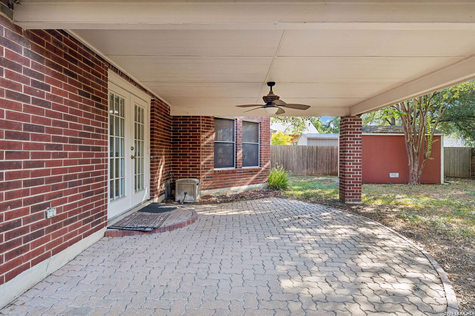main property photo 27
