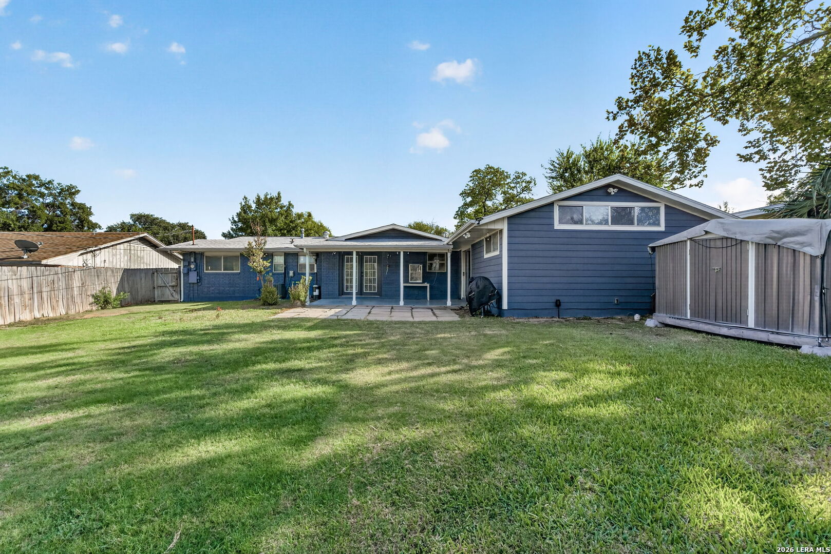 main property photo 32