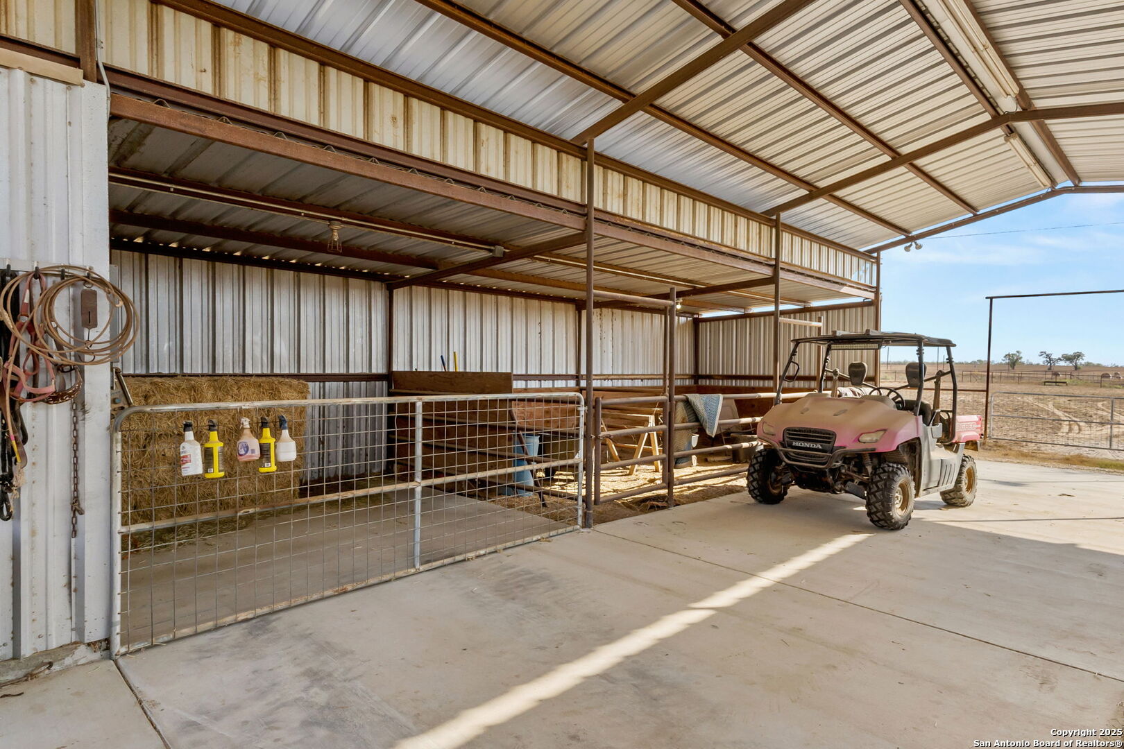 main property photo 19