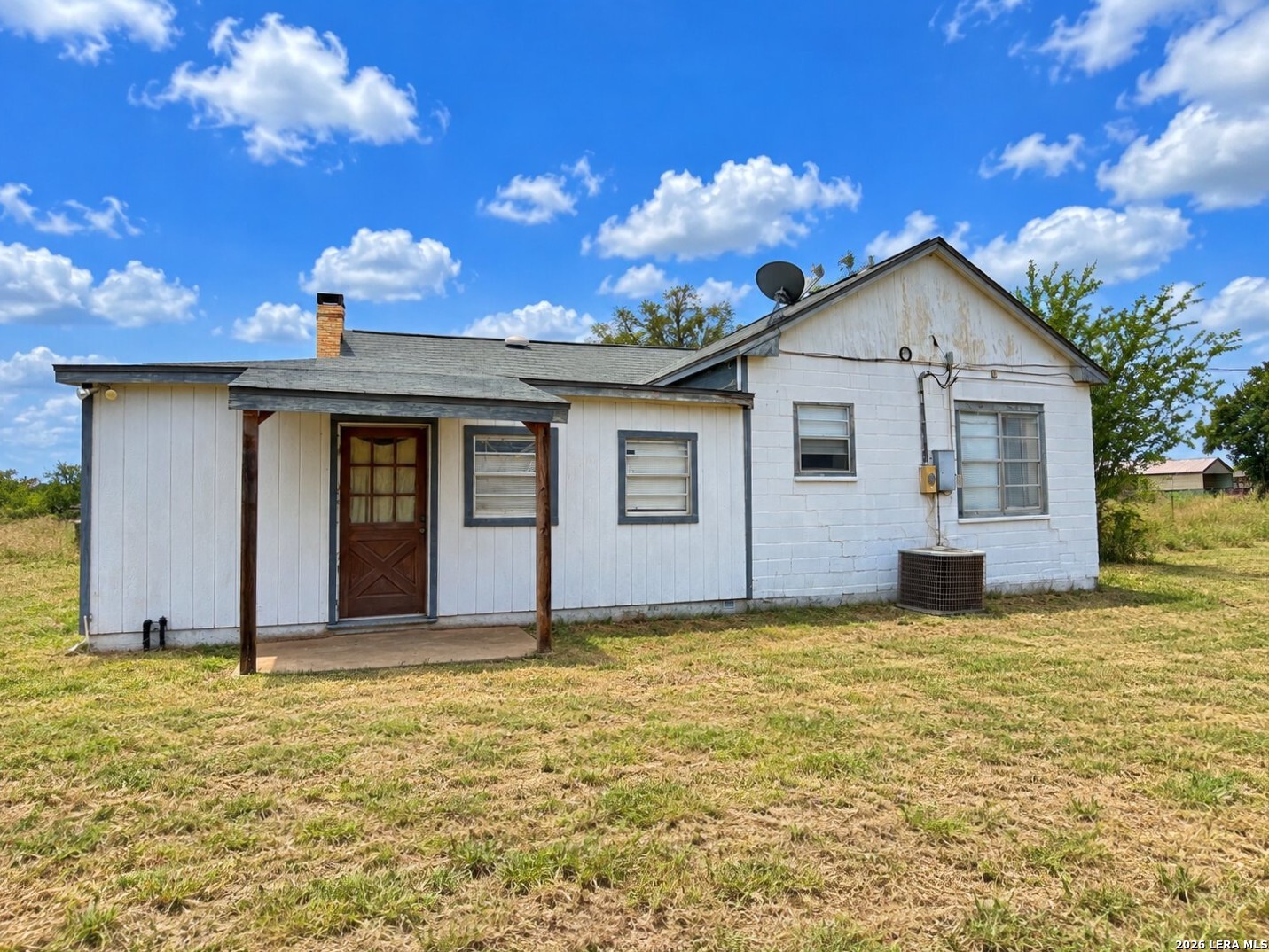 main property photo 20