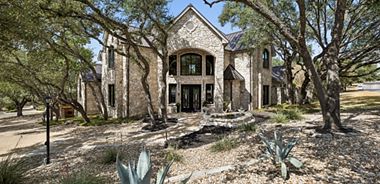 image of property with 5 Bed | 5 Bath | 5,599 Sqft