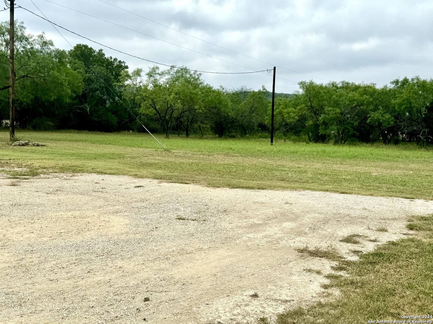 main property photo 14