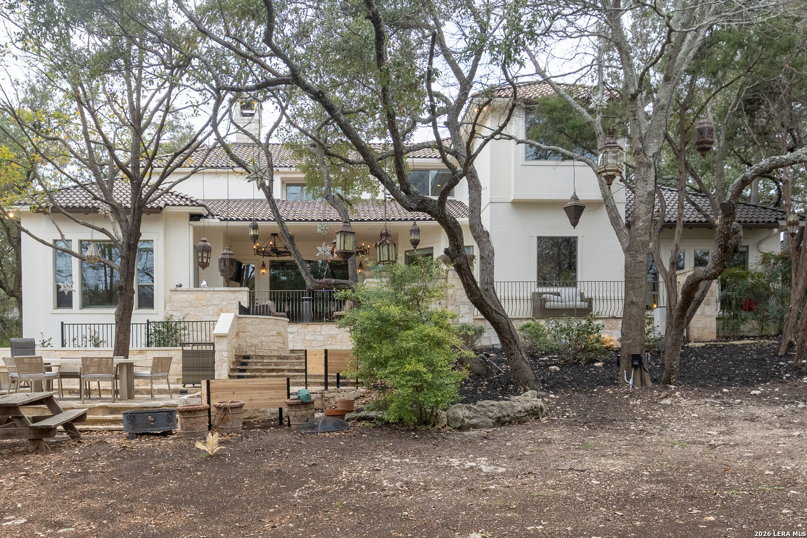 main property photo 41