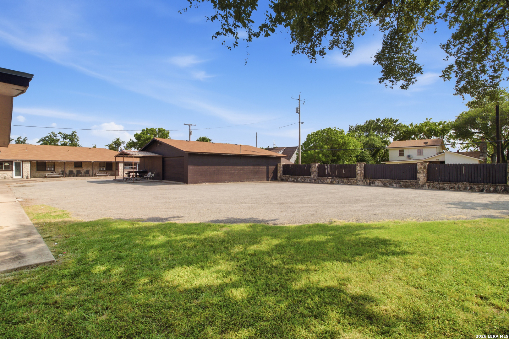 main property photo 61